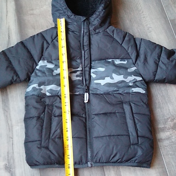 Members Mark Black Camo Cozy Puffer Size 4 - Picture 8 of 14